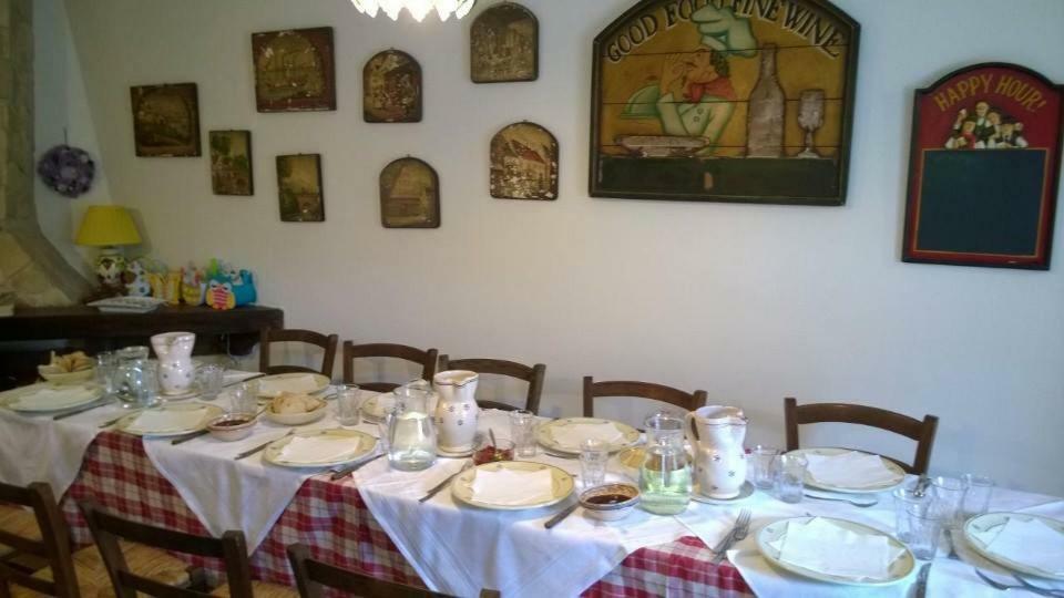 Agriturismo Tre Santi Villa Padula Eksteriør bilde