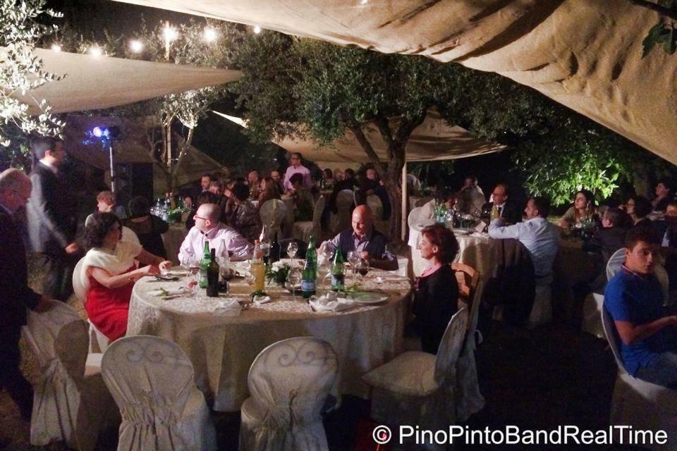 Agriturismo Tre Santi Villa Padula Eksteriør bilde
